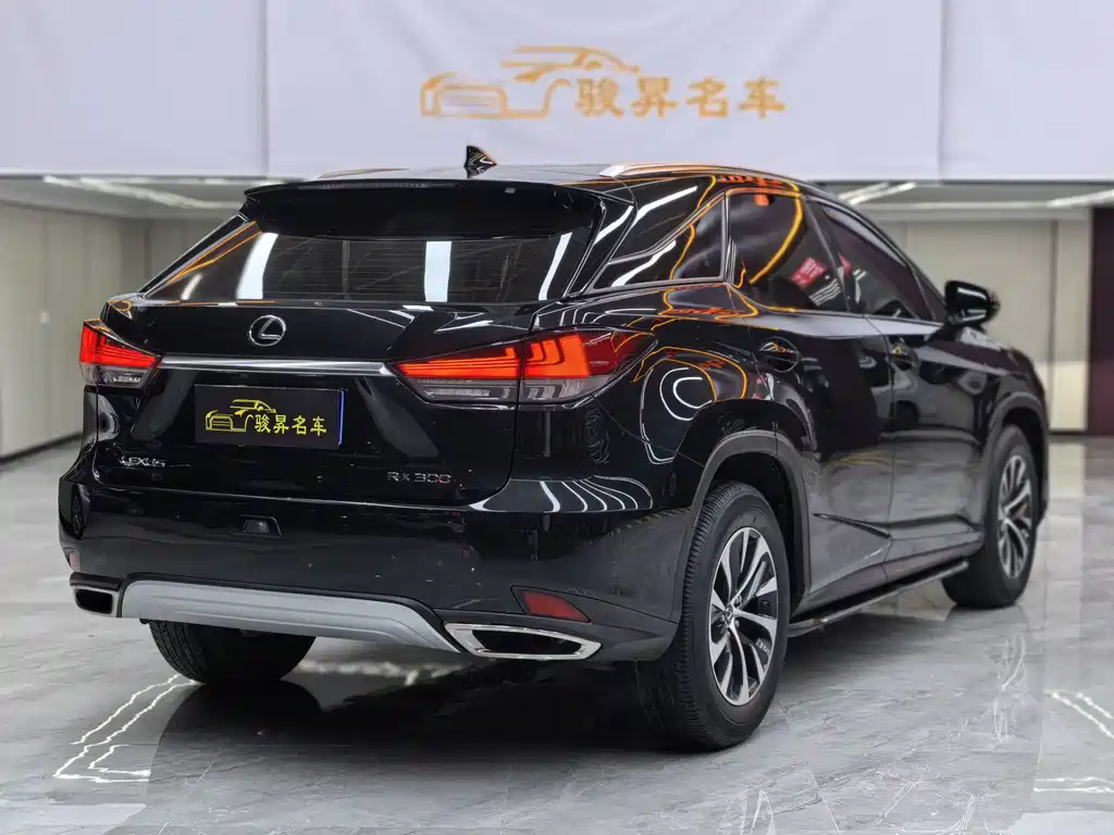 Lexus RX Facelift 300 2 WD Elite