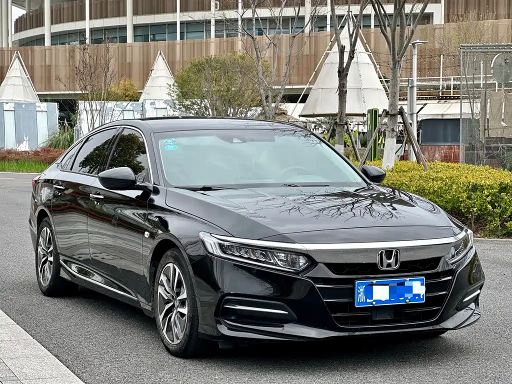 Accord Sharp· Hybrid 2.0 L Sharp Cool CN-VI