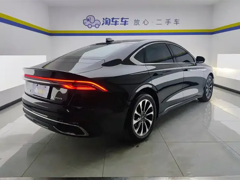 Lincoln Z 2.0 T Premium Style
