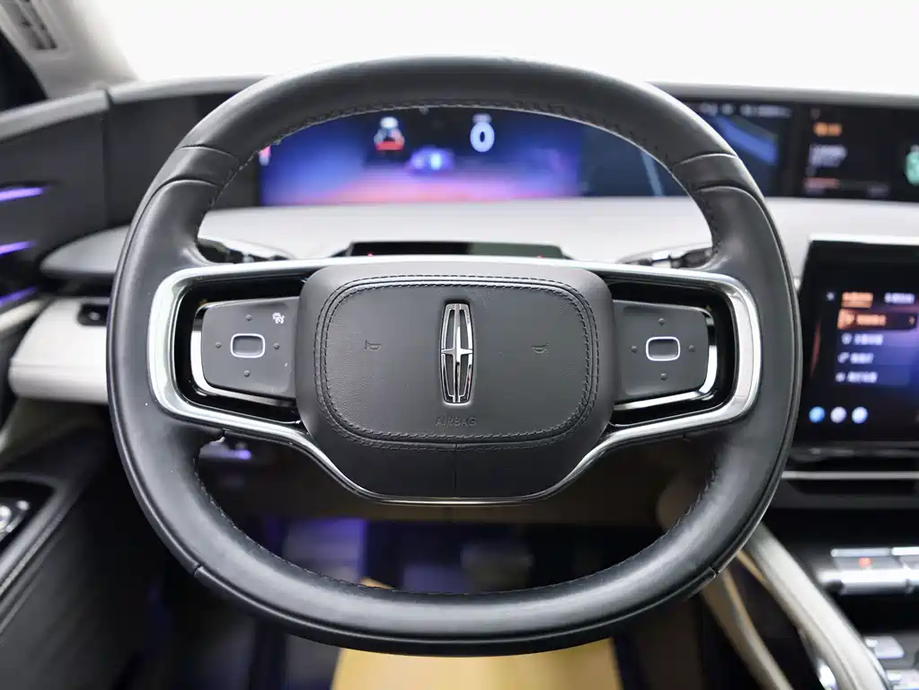 Nautilus 2.0 T 4 WD Comfort Supreme