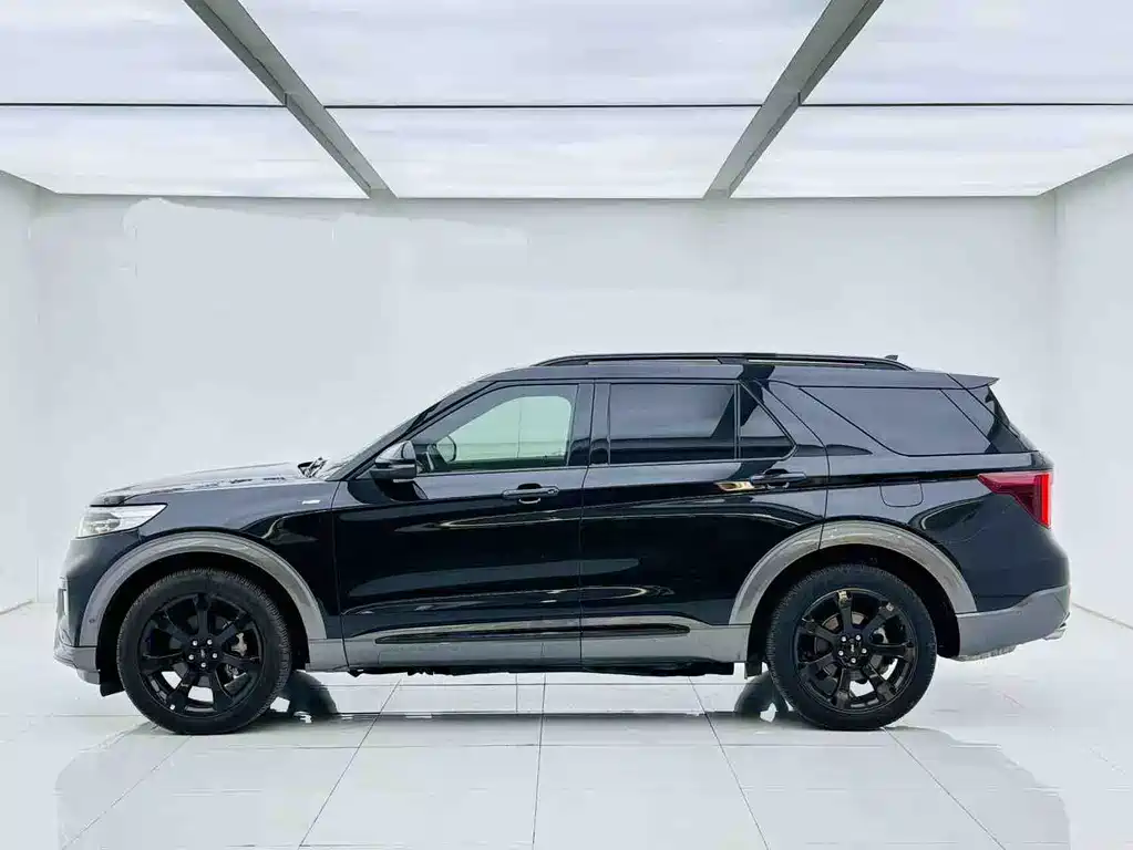 Explorer EcoBoost 285 4 WD Sport ST-LINE 6-seat