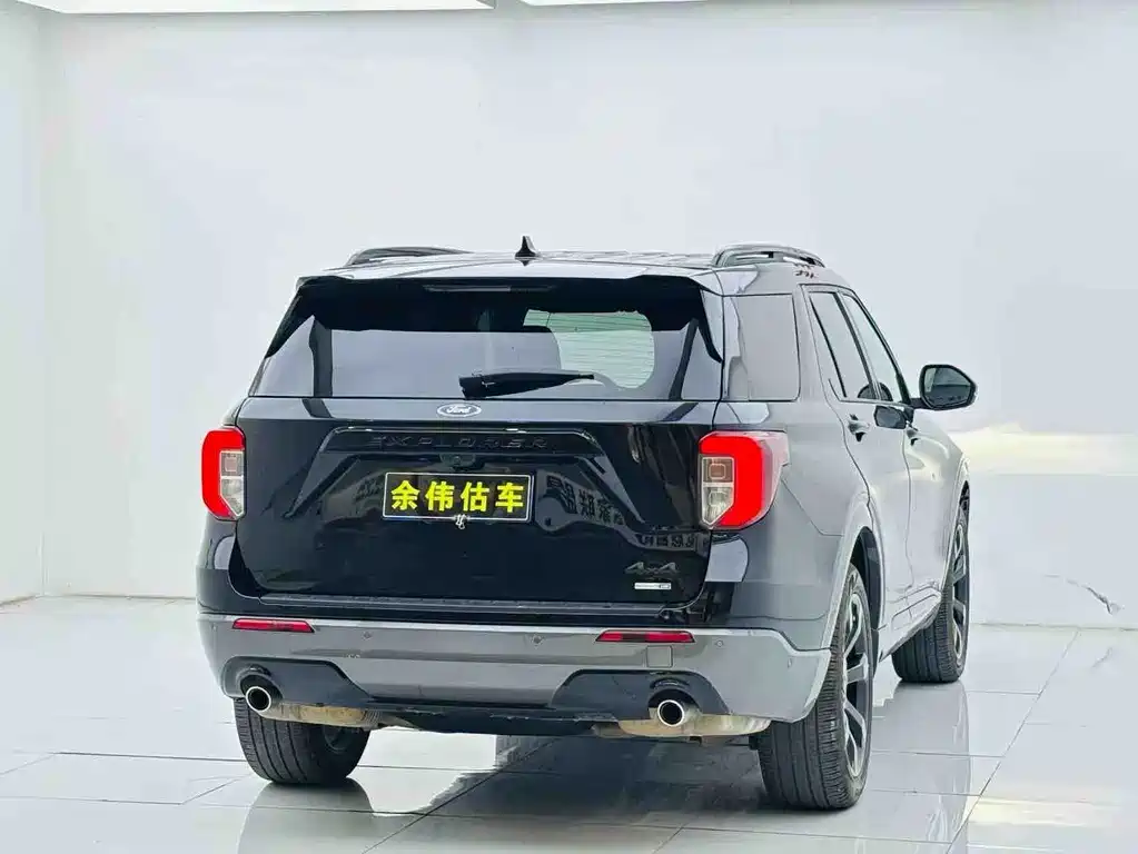 Explorer EcoBoost 285 4 WD Sport ST-LINE 6-seat