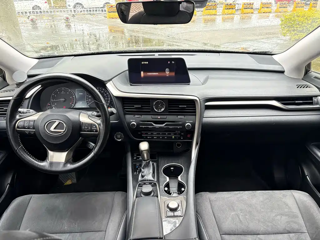 Lexus RX 300 2 WD Elite CN-V