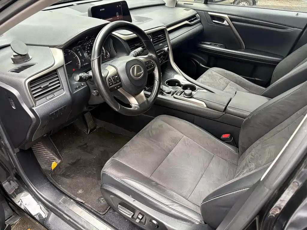 Lexus RX 300 2 WD Elite CN-V