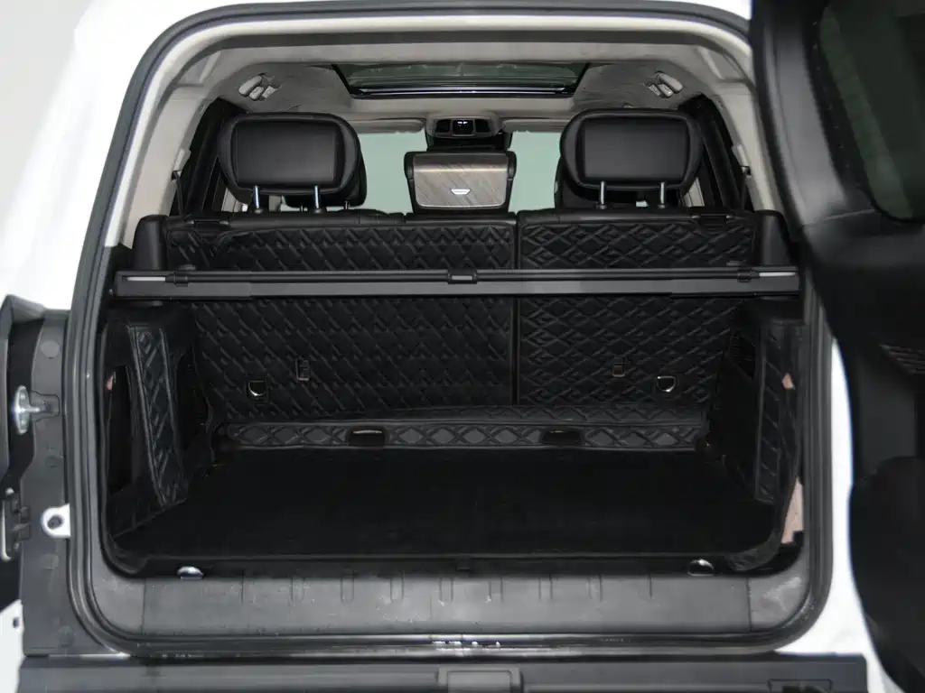Tank 500 3.0 T Sport Realm 5-seat