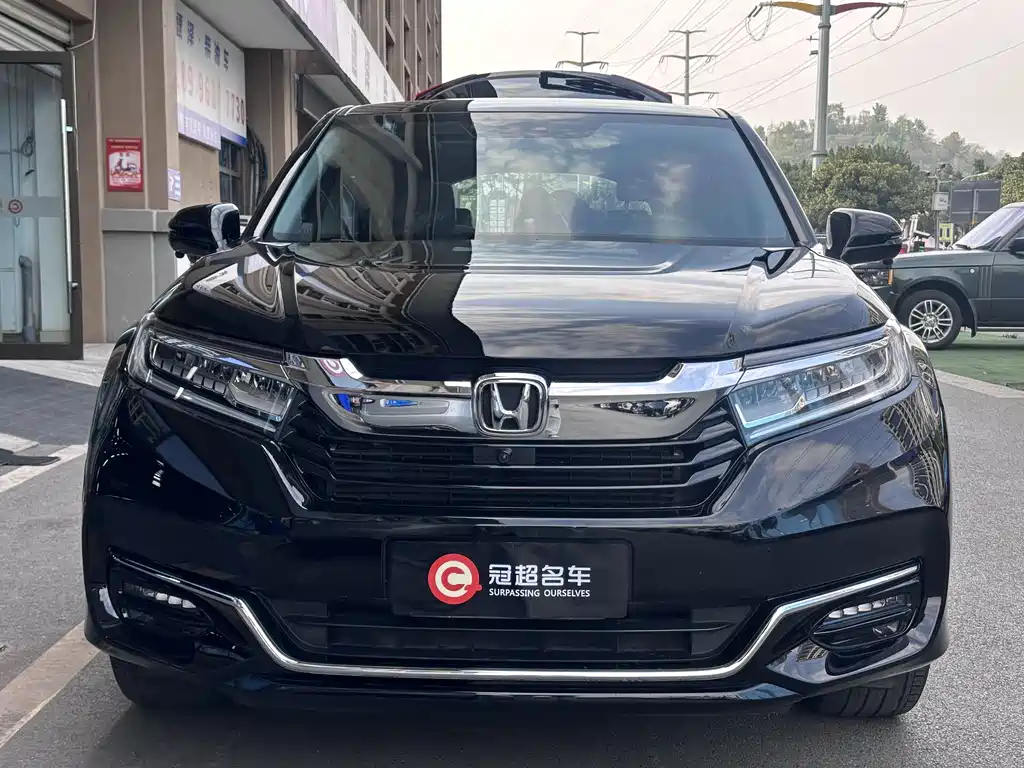 Avancier 370 TURBO 2 WD Luxury