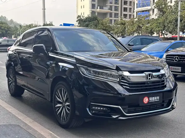 Honda Avancier 370 TURBO 2 WD Luxury