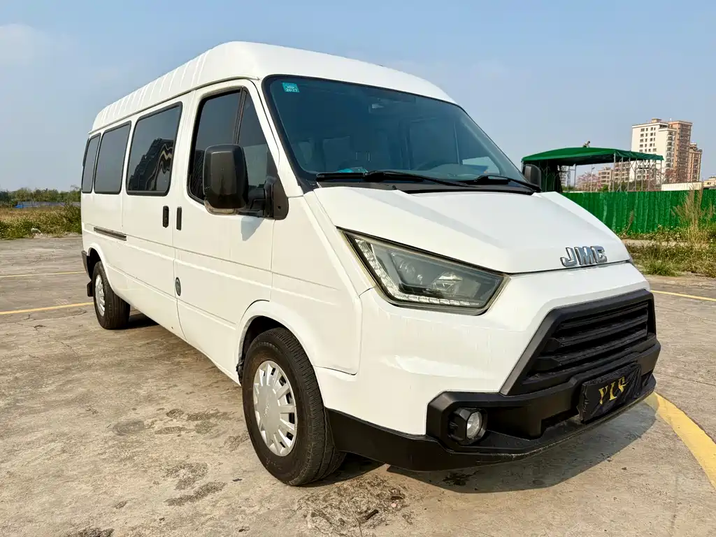 Transit Custom 2.8 T Commercial LWB Mid Roof 6-seat Rear Single Tire CN-VI JX493