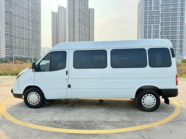 JMC Transit Custom 2.8 T Commercial LWB Mid Roof 6-seat Rear Single Tire CN-VI JX493