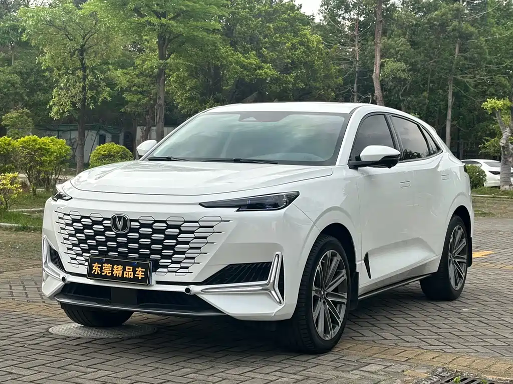 Changan UNI-K 2.0 T Distinguished