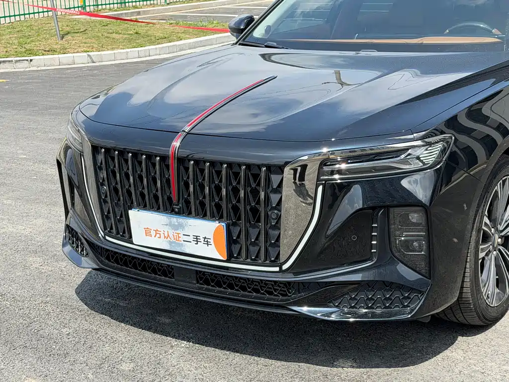 Hongqi H9 2.0 T Flagship Smooth Private Style