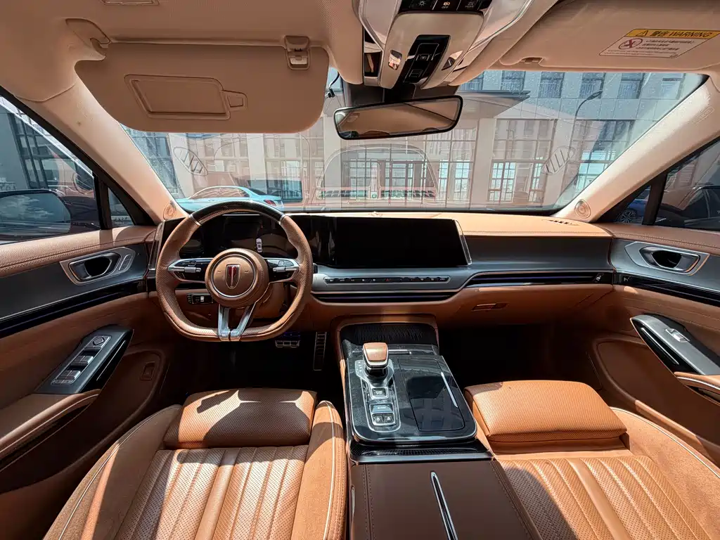 Hongqi H9 2.0 T Flagship Smooth Private Style