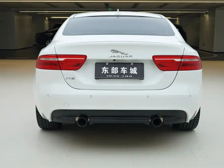 Jaguar XE 2.0 T 240 PS R-Sport