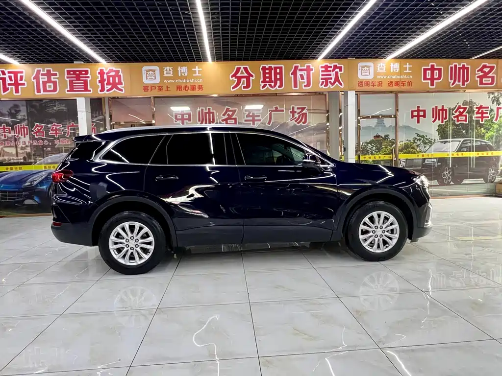 Enclave 28 T 2 WD Luxury
