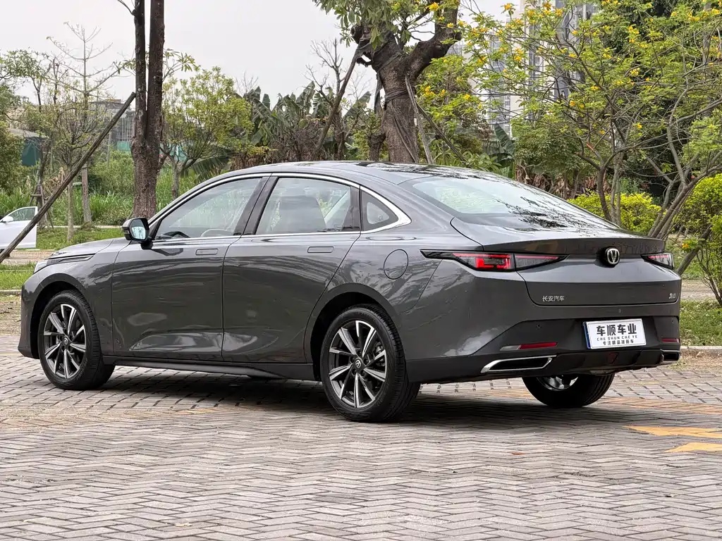 Eado 1.5 T GDI Auto Flagship