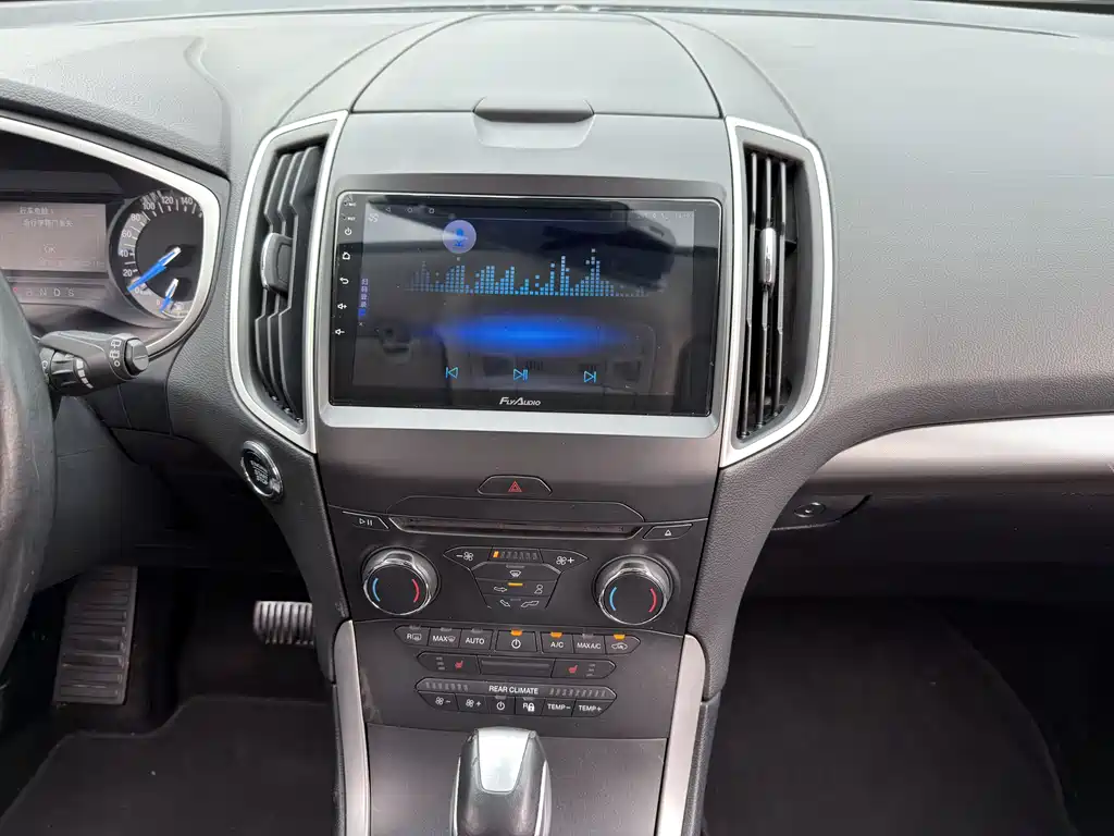Edge 2.0 T GTDi 2 WD Platinum Sharp