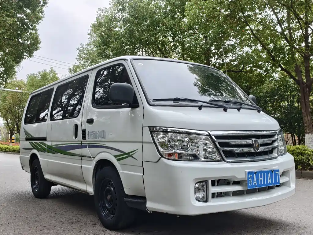Jinbei Hiace 金杯海狮 2018款 2.0 L五代快运豪华型标准顶6座V19 S