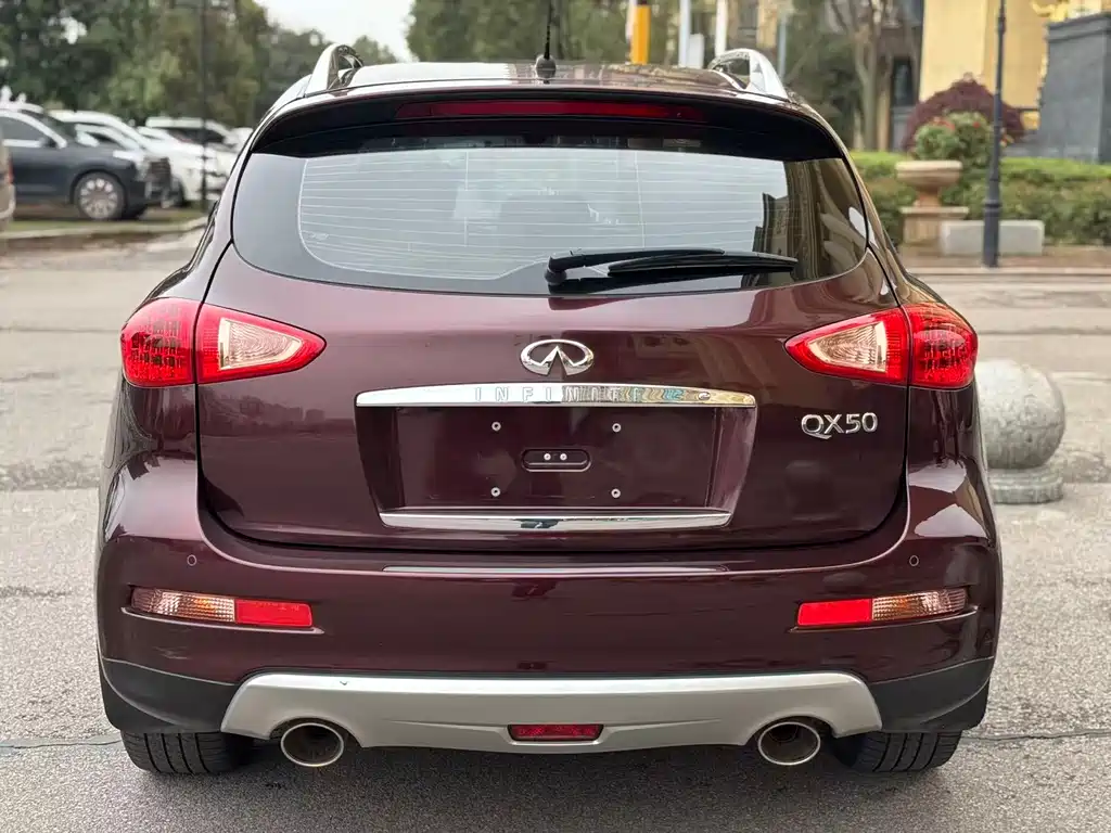 Infiniti QX50 2.5 L Luxury