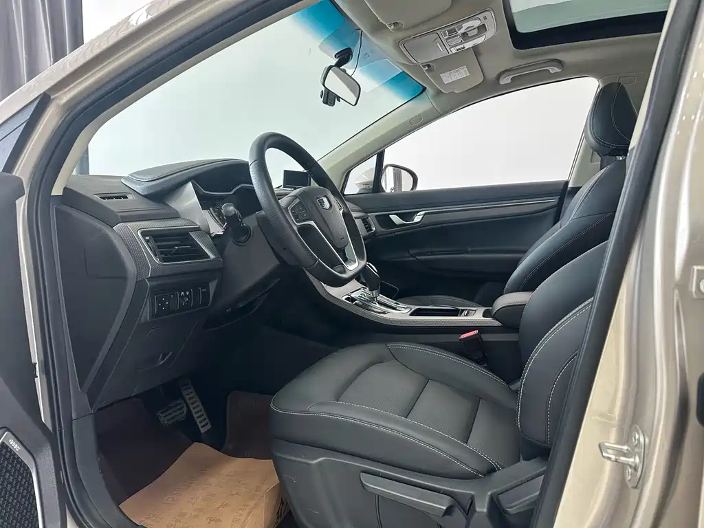 Emgrand GS Sport 1.8 L Auto Leading Style