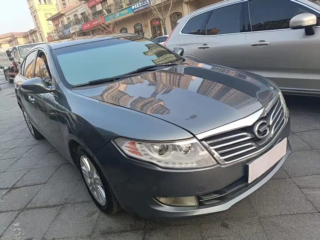 Trumpchi GA5 传祺GA5 2012款 2.0 L 自动精英版
