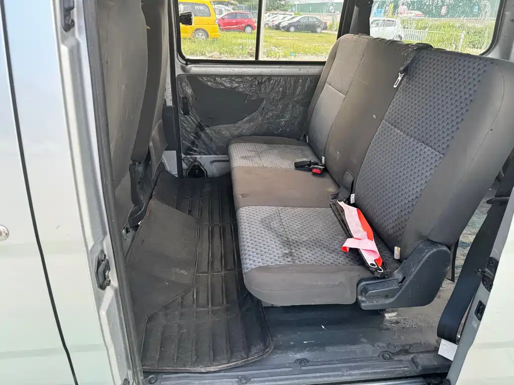 Wuling Zhiguang 1.2 L Utility CN-VI LSI