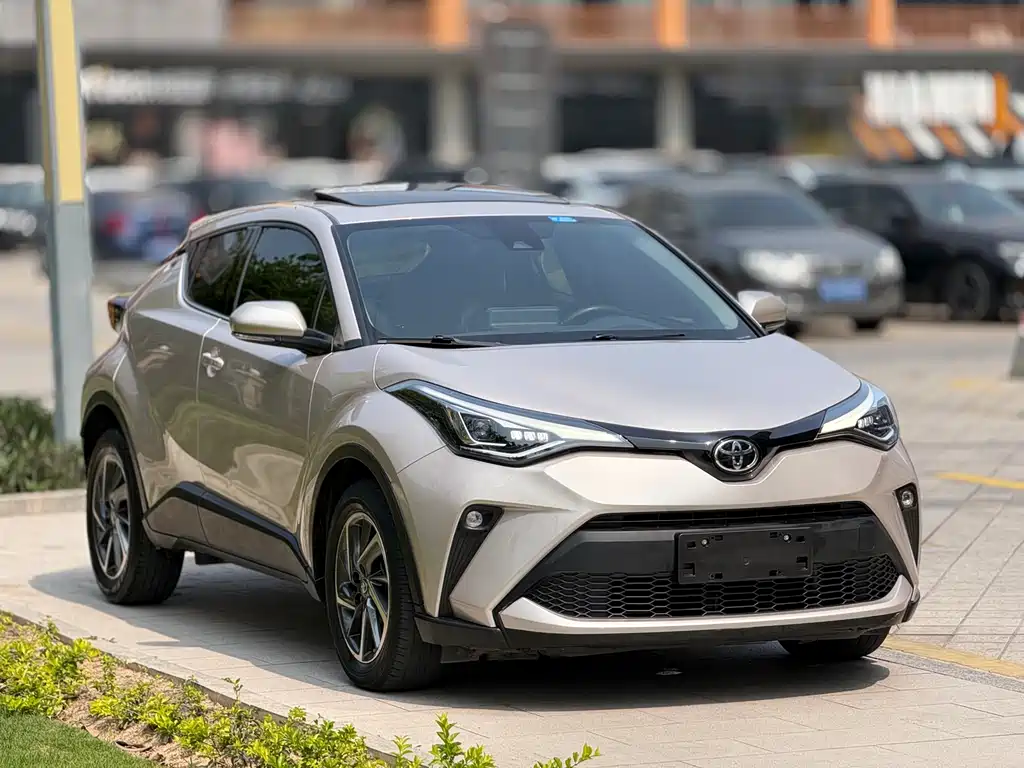 Toyota C-HR 2.0 L Luxury