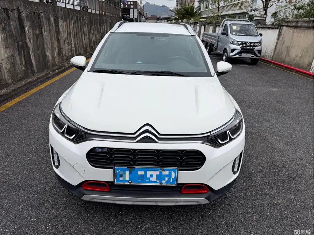Citroën C3-XR 230 THP DCT Cross Leading