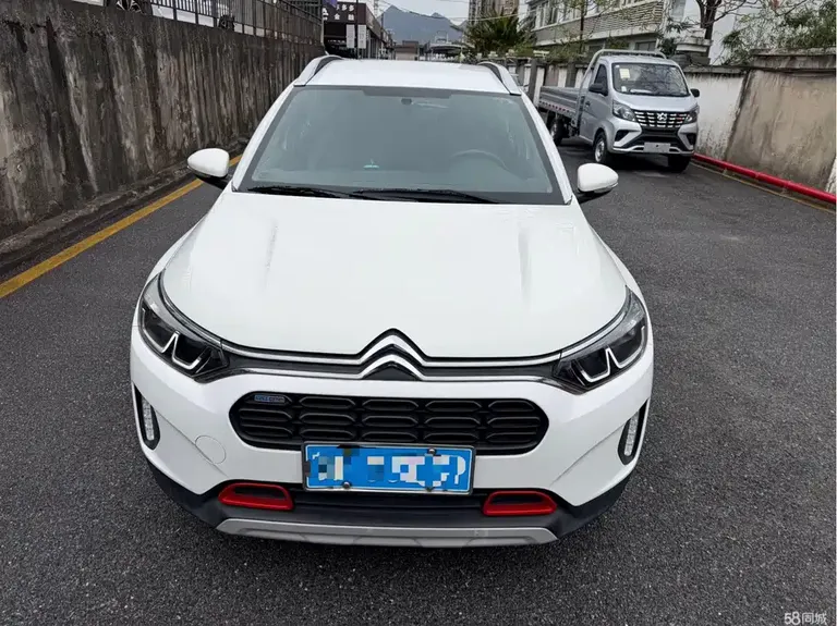 Citroën C3-XR 230 THP DCT Cross Leading