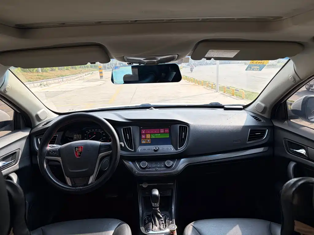 Roewe 360 1.5 L Auto Luxury