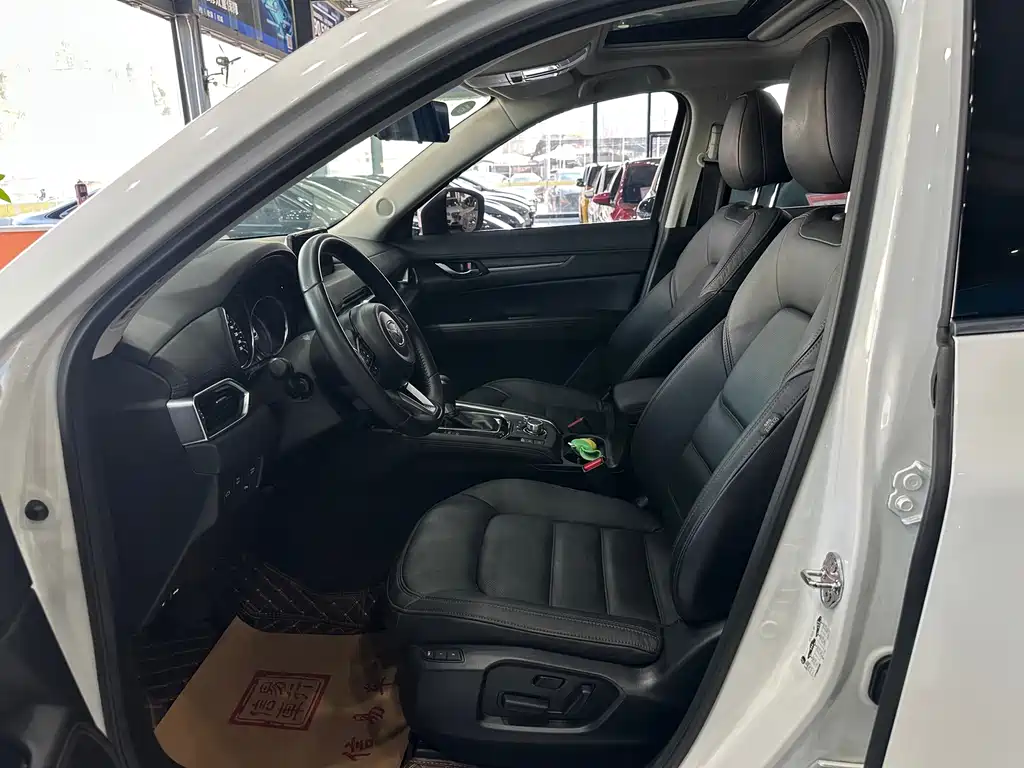 Mazda CX-5 Cloud Control 2.5 L Auto 2 WD Smart Supreme CN-V
