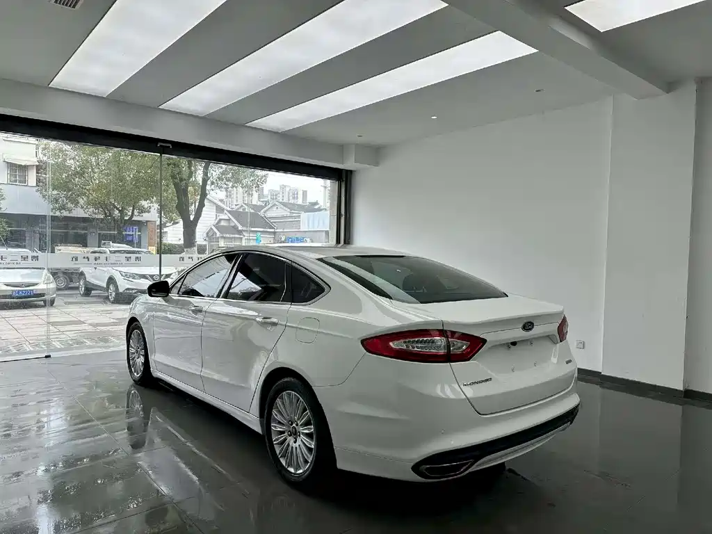 Mondeo 2.0 L GTDi200 Fashion