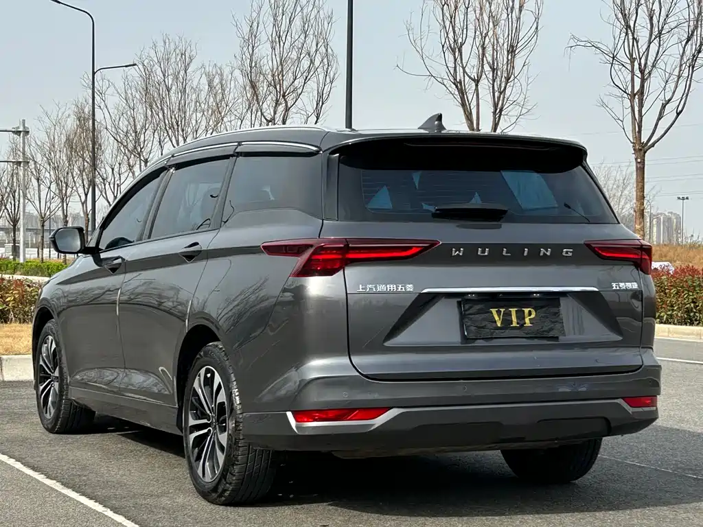 Wuling Victory 280 T 1.5 T CVT Flagship
