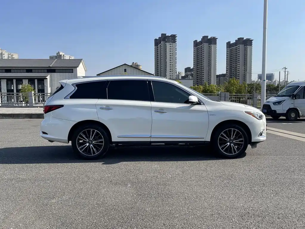 Infiniti QX60 (Import) 2.5 S C Hybrid 2 WD Outstanding CN-V