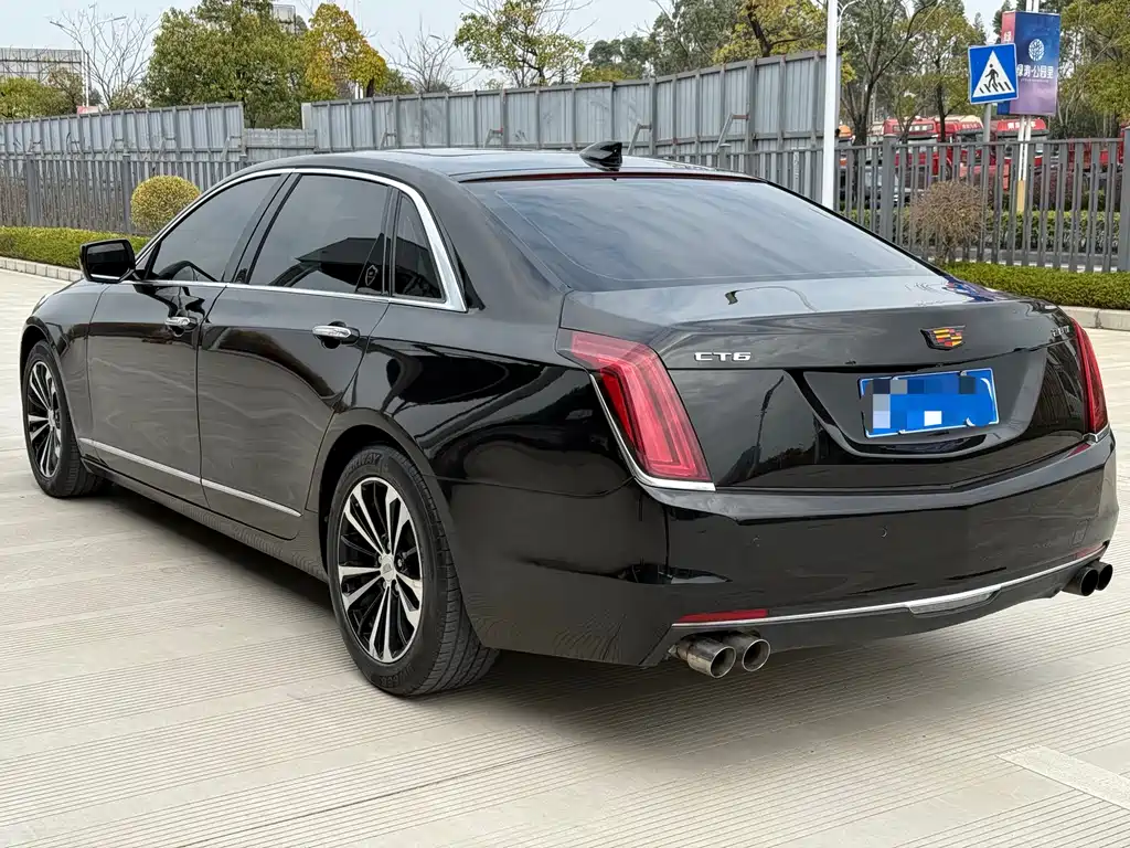 Cadillac CT6 28 T Luxury