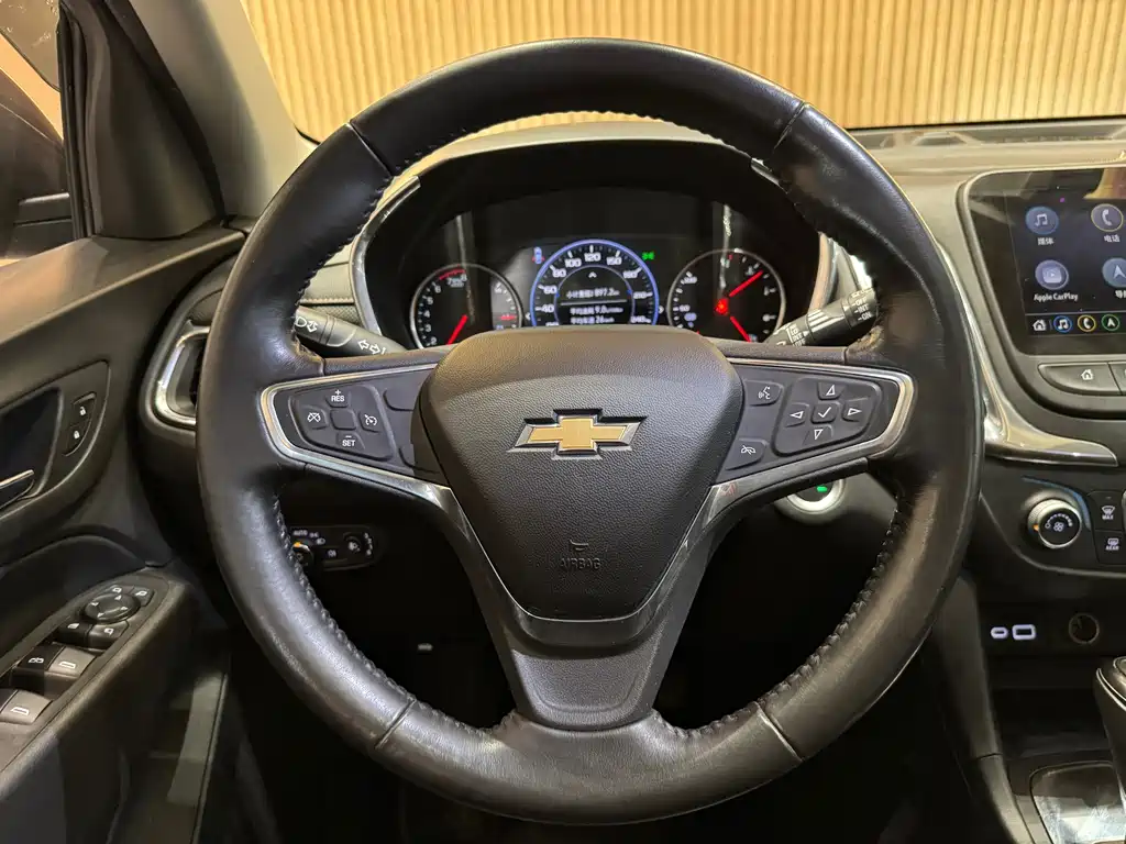 Equinox 535 T Auto Speed World CN-VI