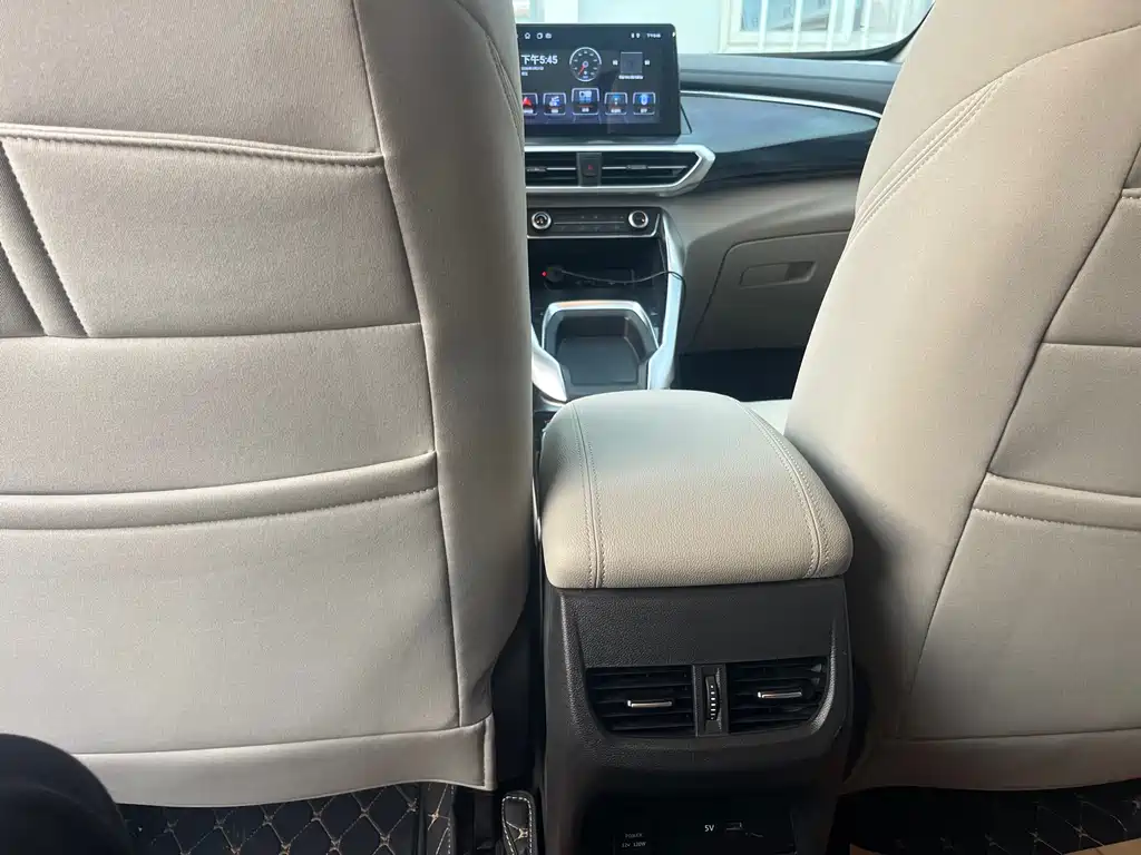 Maxus G50 大通G50 2024款 改款 PLUS 1.5 T 幸福推荐自动巡航版