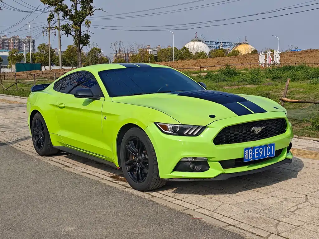 Mustang 2.3 T Performance