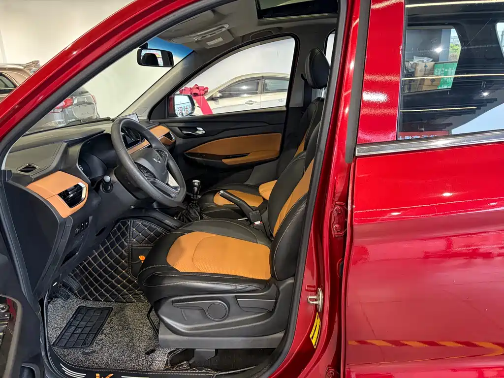 Wuling Hongguang S3 五菱宏光S3 2018款 1.5 T 手动豪华型 国V
