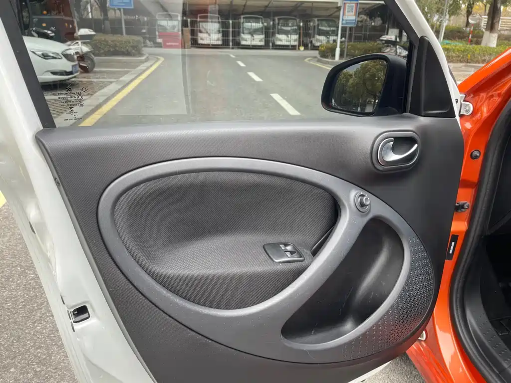 smart forfour 1.0 L 52 kW Passion