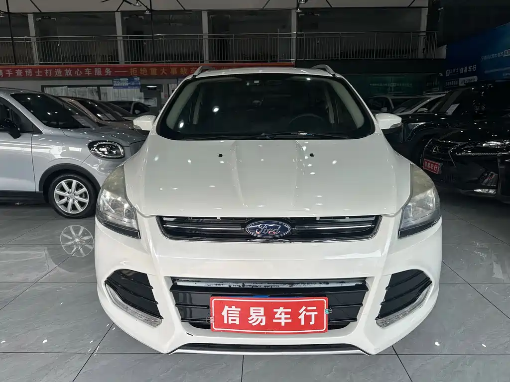 Kuga 1.5 L GTDi 2 WD Style