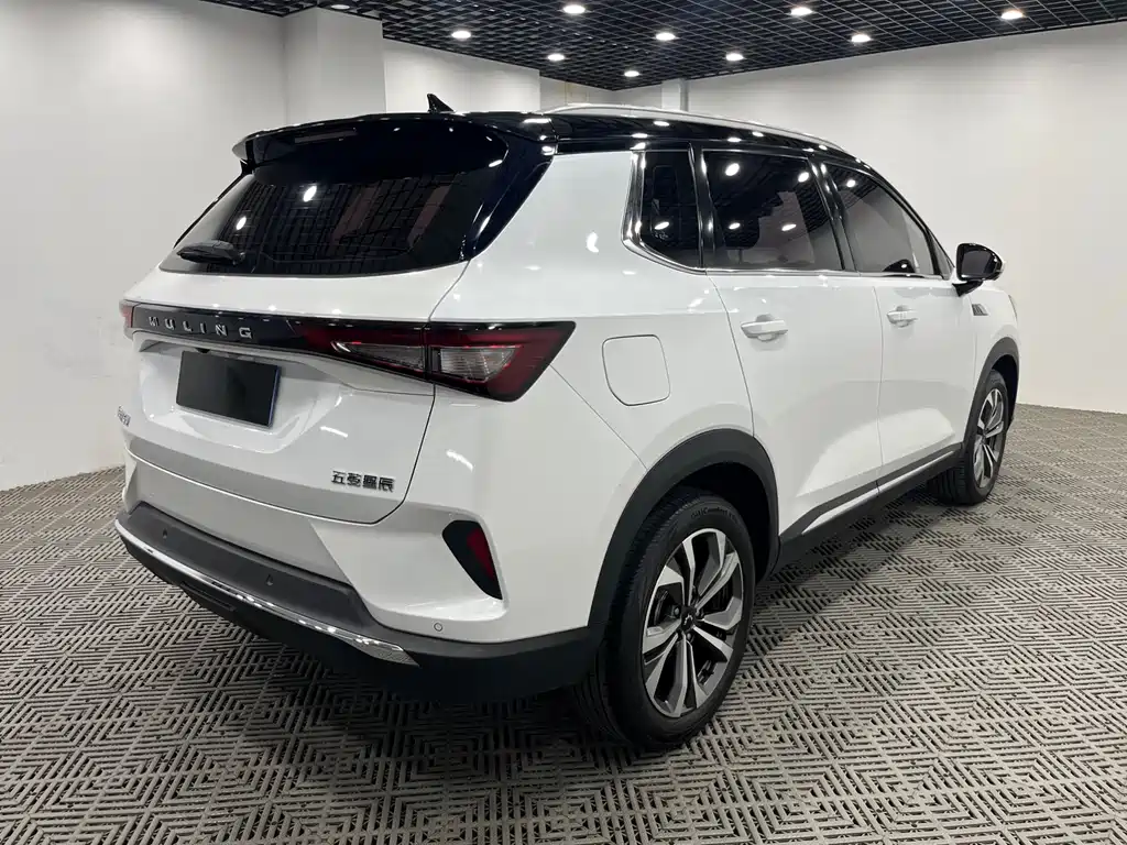 Wuling Xingchen 1.5 T CVT Starshine