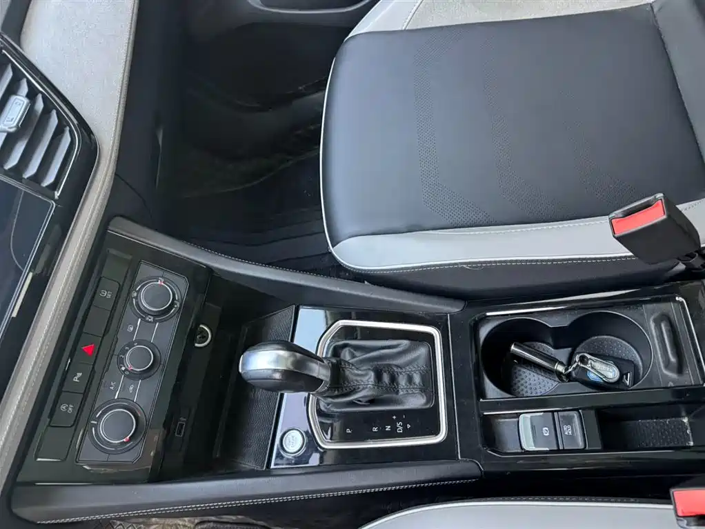 Jetta VS7 280 TSI Auto Highlight Joy