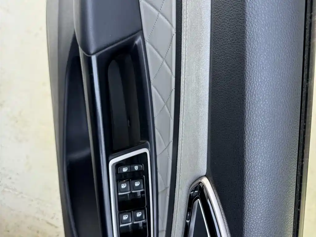 Jetta VS7 280 TSI Auto Highlight Joy