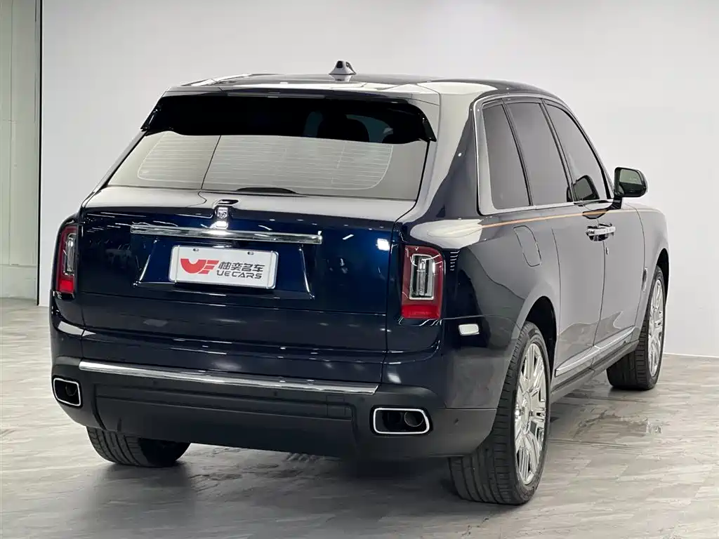 Cullinan 5-seat