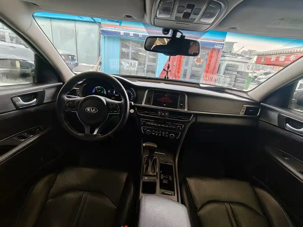 Kia K5 起亚K5 2016款 2.0 L hybrid PRM