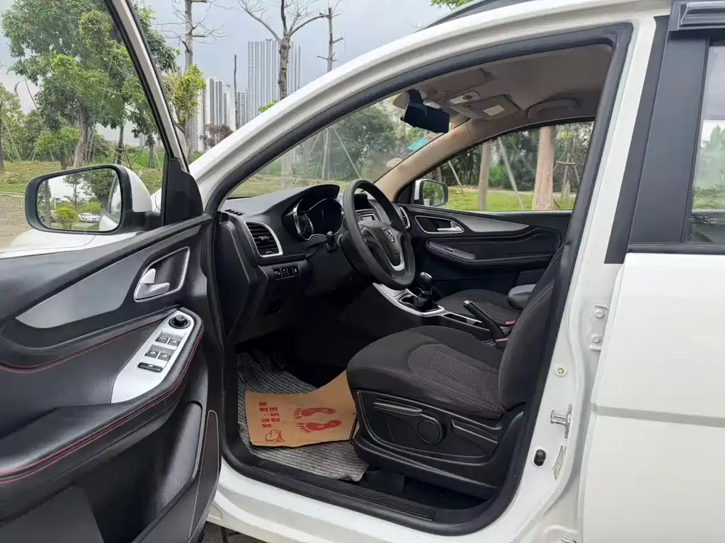 Baojun 560 1.8 L Manual Comfort