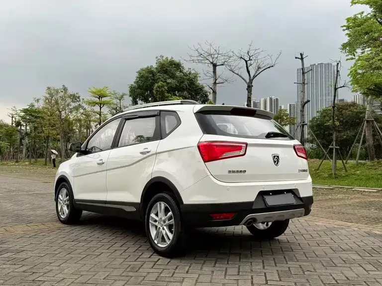 Baojun 560 1.8 L Manual Comfort