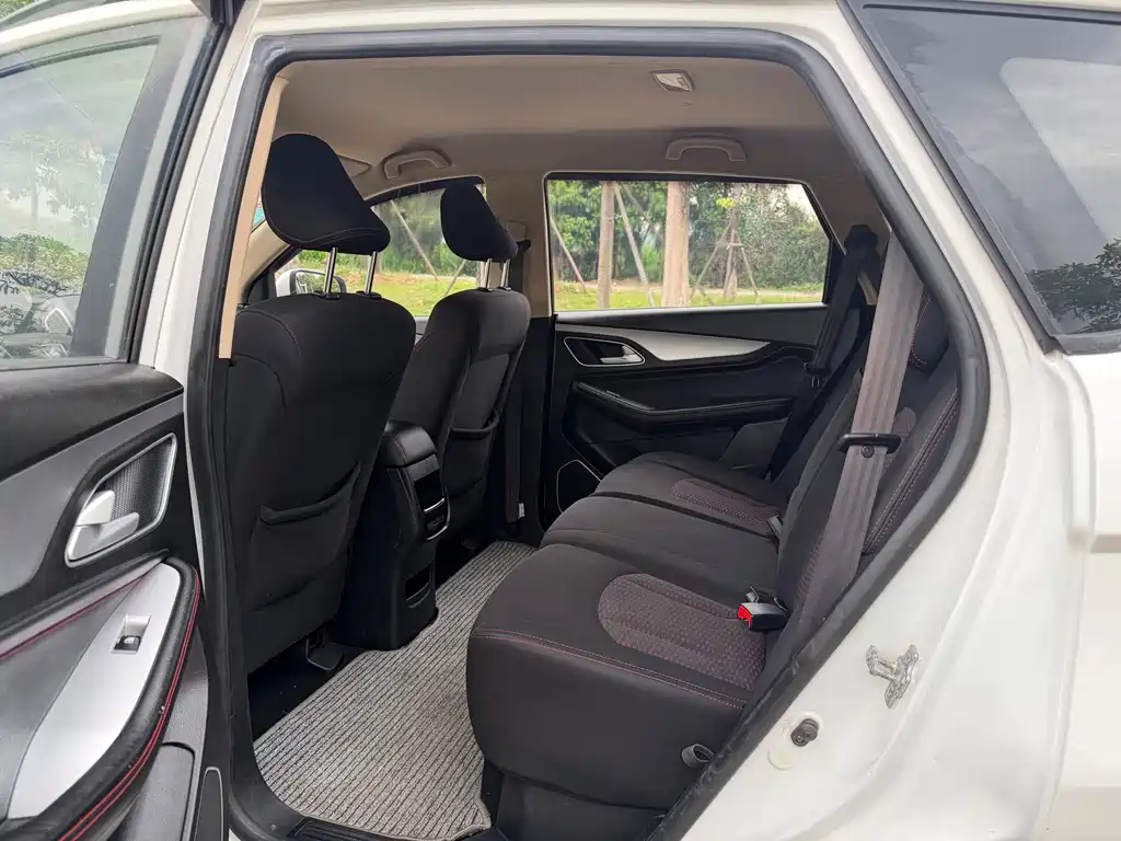 Baojun 560 1.8 L Manual Comfort
