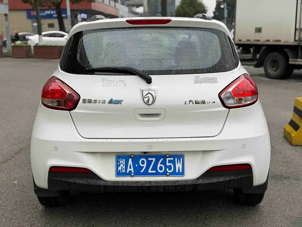 Baojun 310 1.5 L Auto Fashion