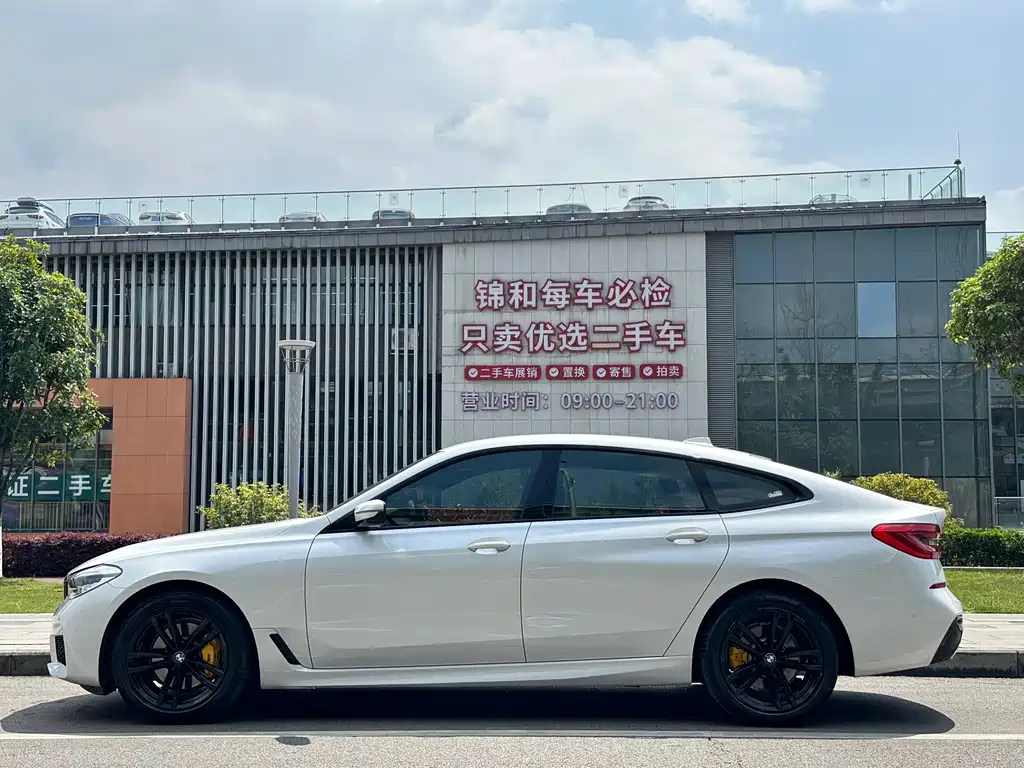 BMW 6 Series GT 630 i M Sport Package